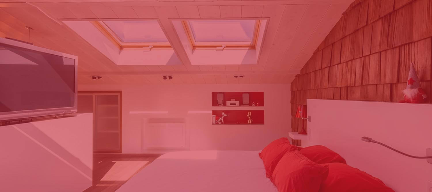 La chambre du Gîte insolite dans le Jura Vanadium d'atHOme avec vue sur le ciel