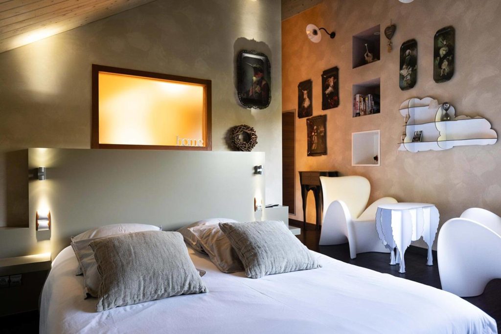 La chambre Ozone du gîte de luxe Maison atHOme dans le Jura